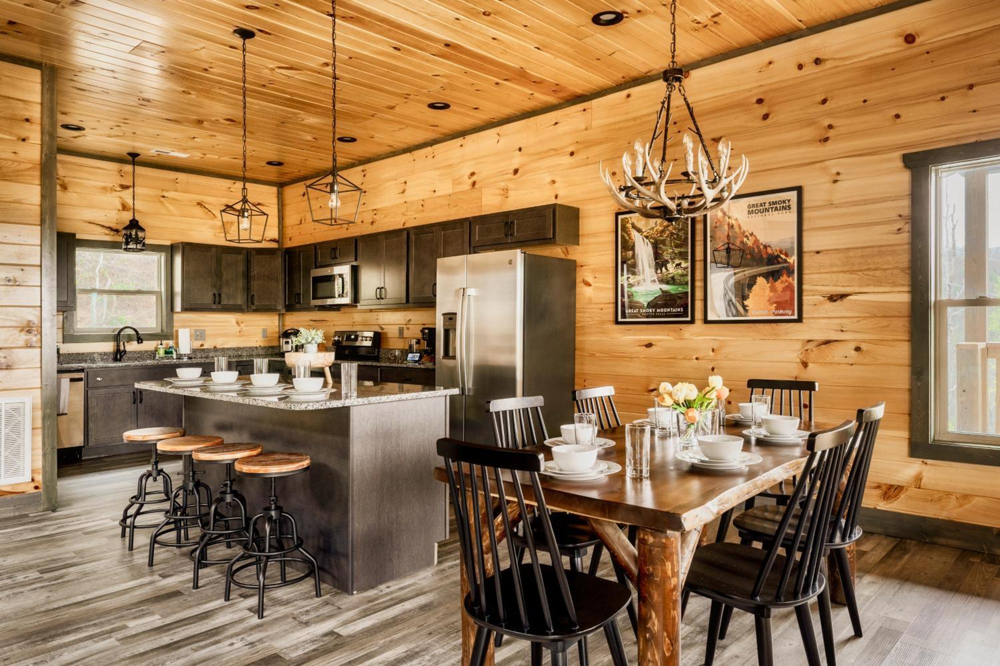 Mountainscape - Brand New Cabin W Views - Hottub - Firetable - Ps5 - Pooltable - 3 Pools Gatlinburg Zewnętrze zdjęcie